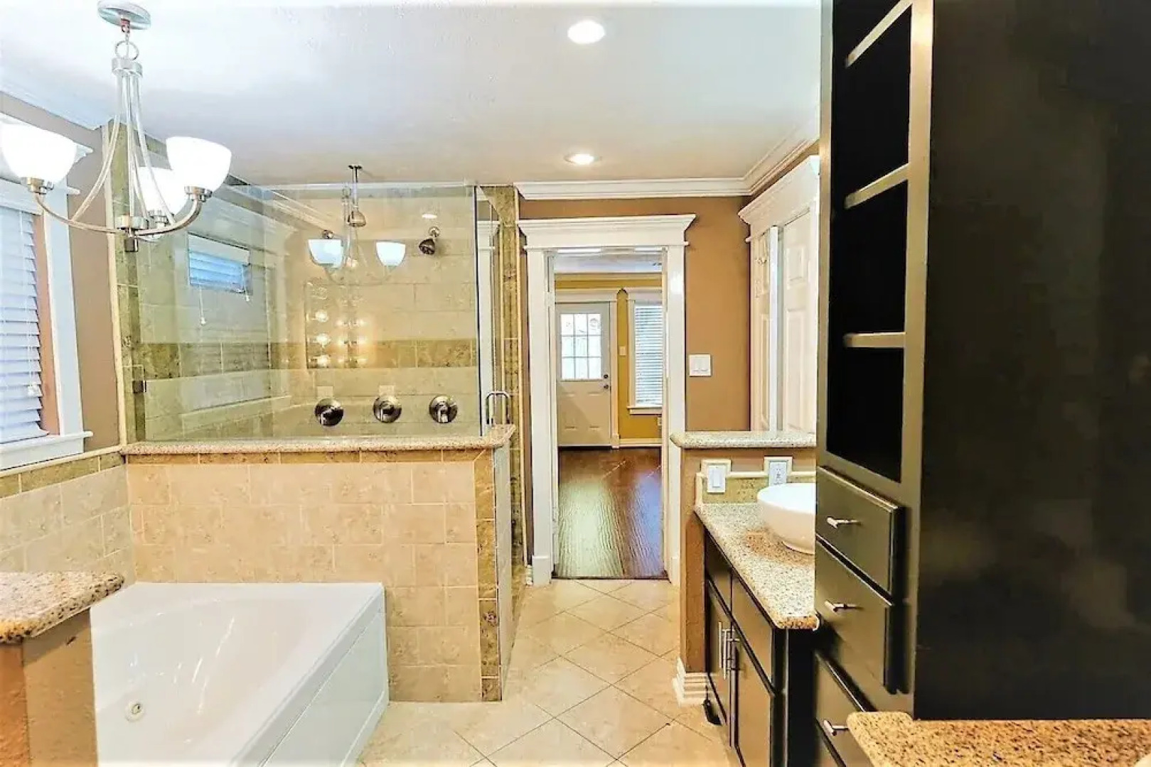 5Bdrm 3.5Bath 8Beds - Up to 16 Guest