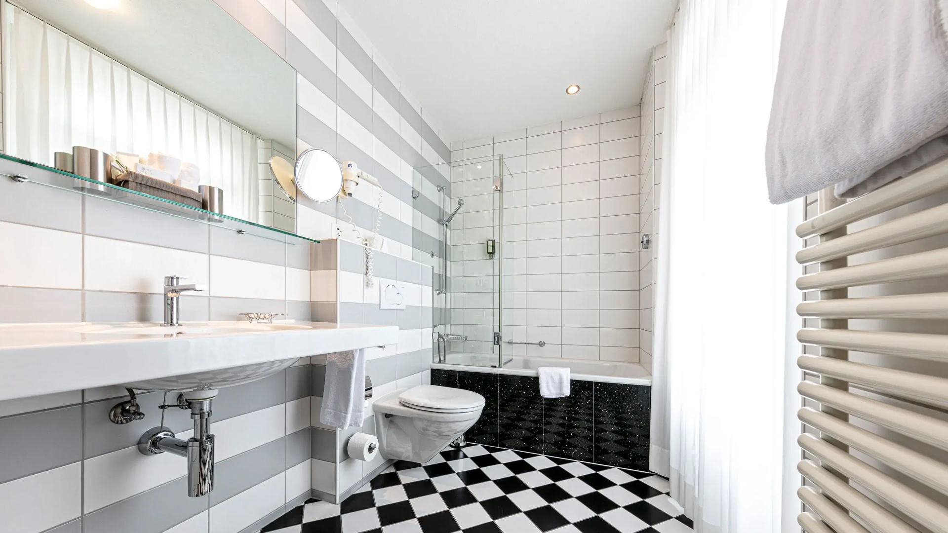 Hotel Belvedere Scuol