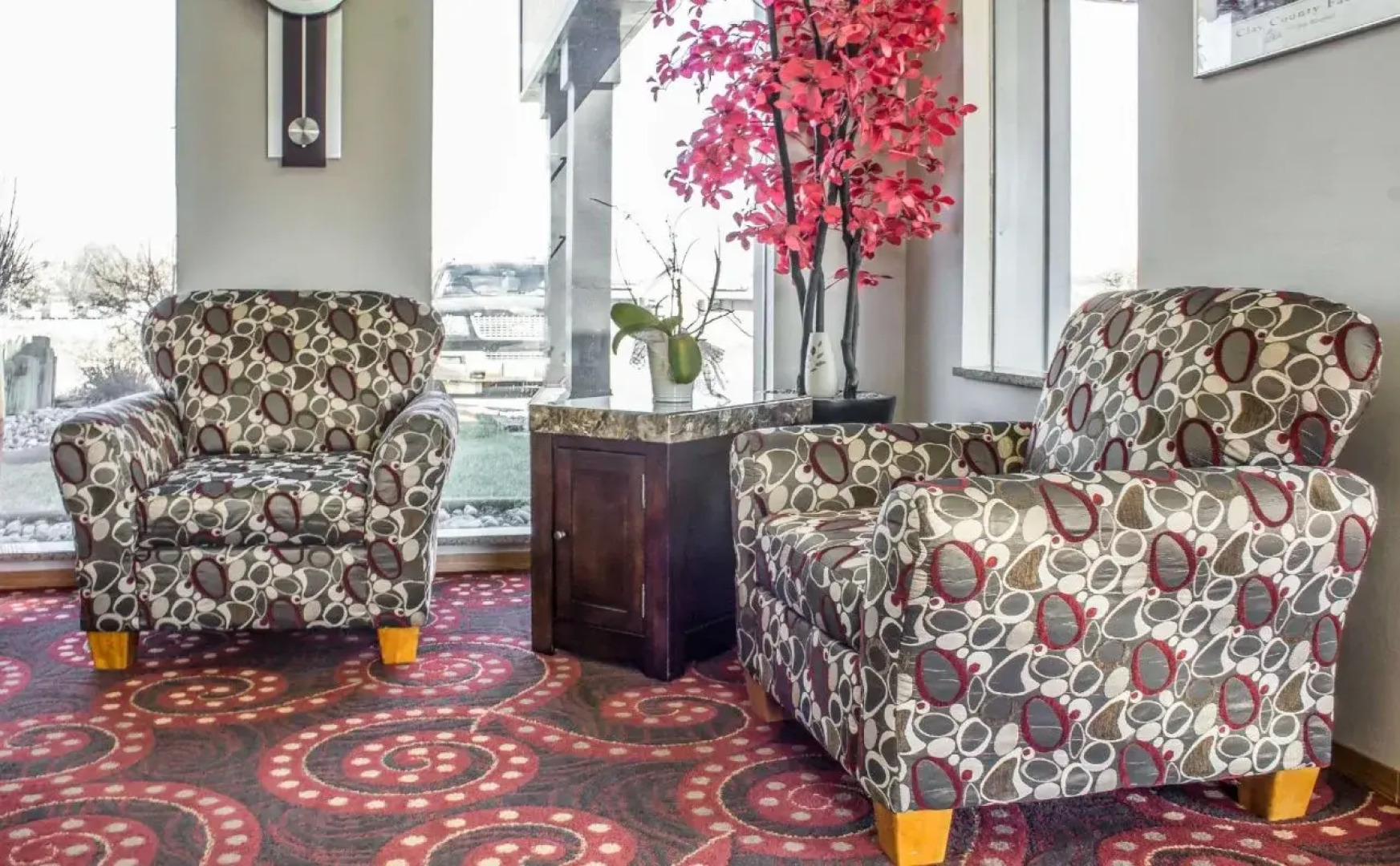 Spencer Inn and Suites