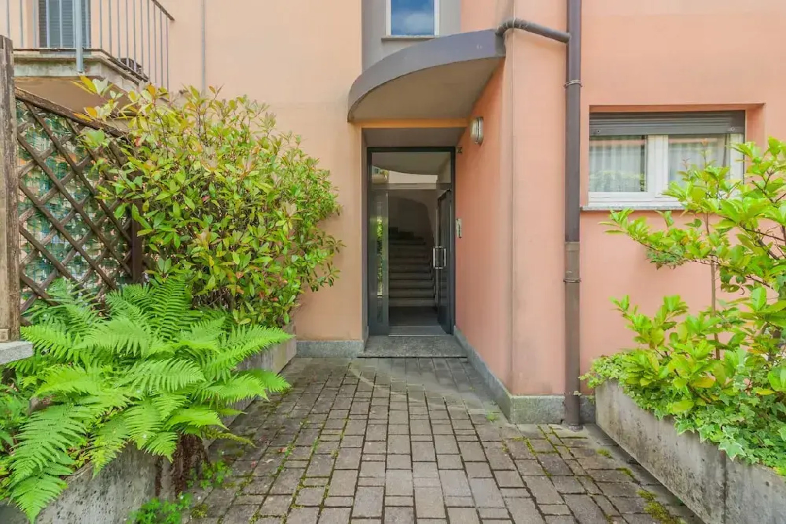 Sunflowers Home in Mandello del Lario