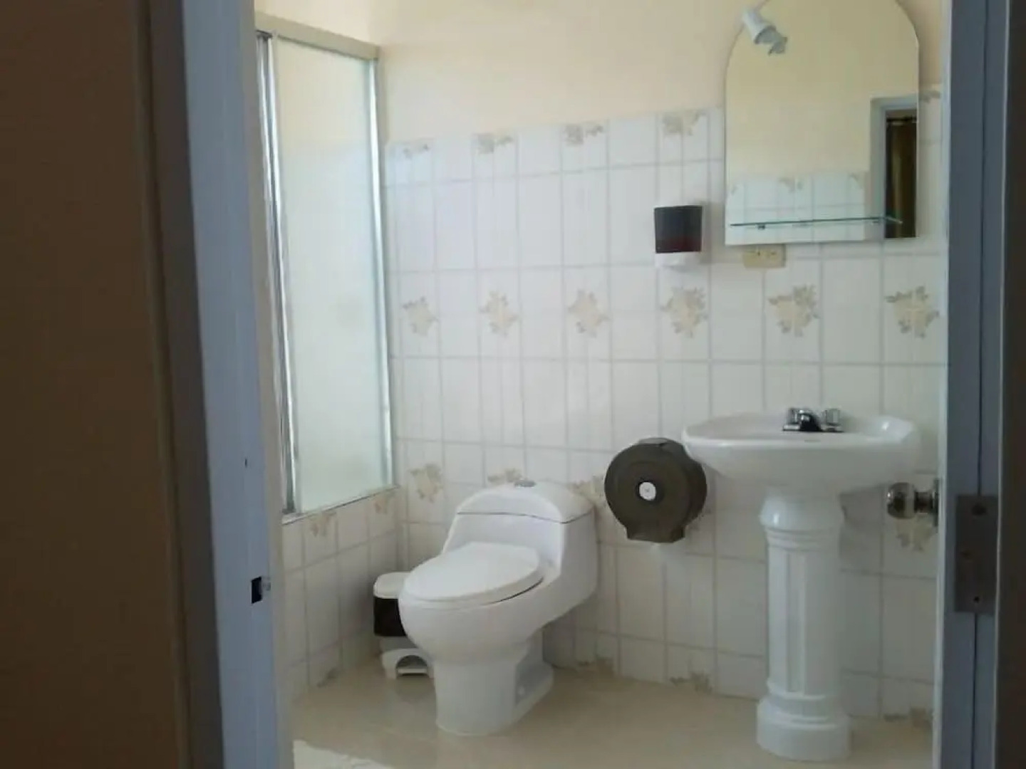 Marina del Mar Hotel