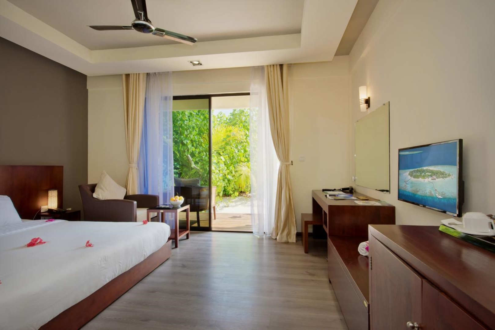 Eriyadu Island Resort