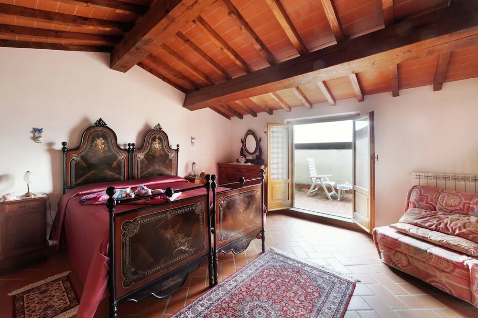 Apartment in Tuscany Near Vineyards