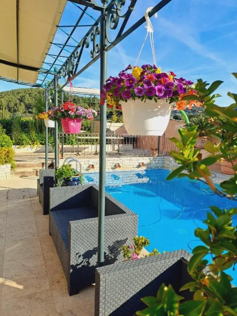 Studio Villa espace Piscine Terrasse Bandol