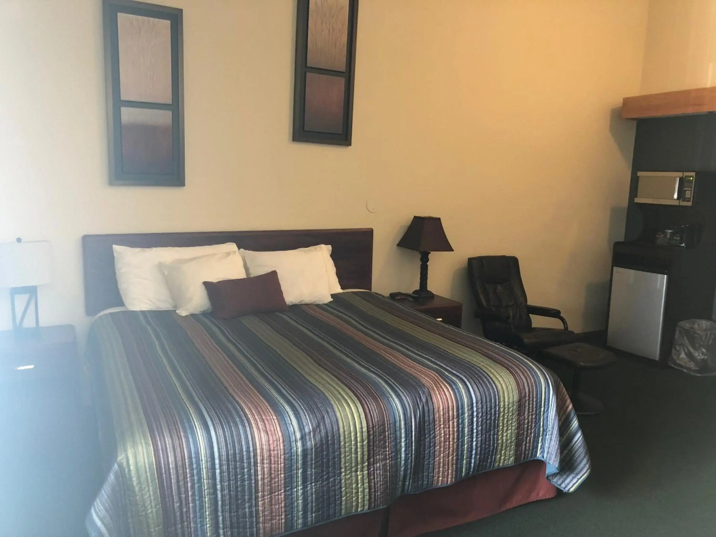 The Round Barn Lodge