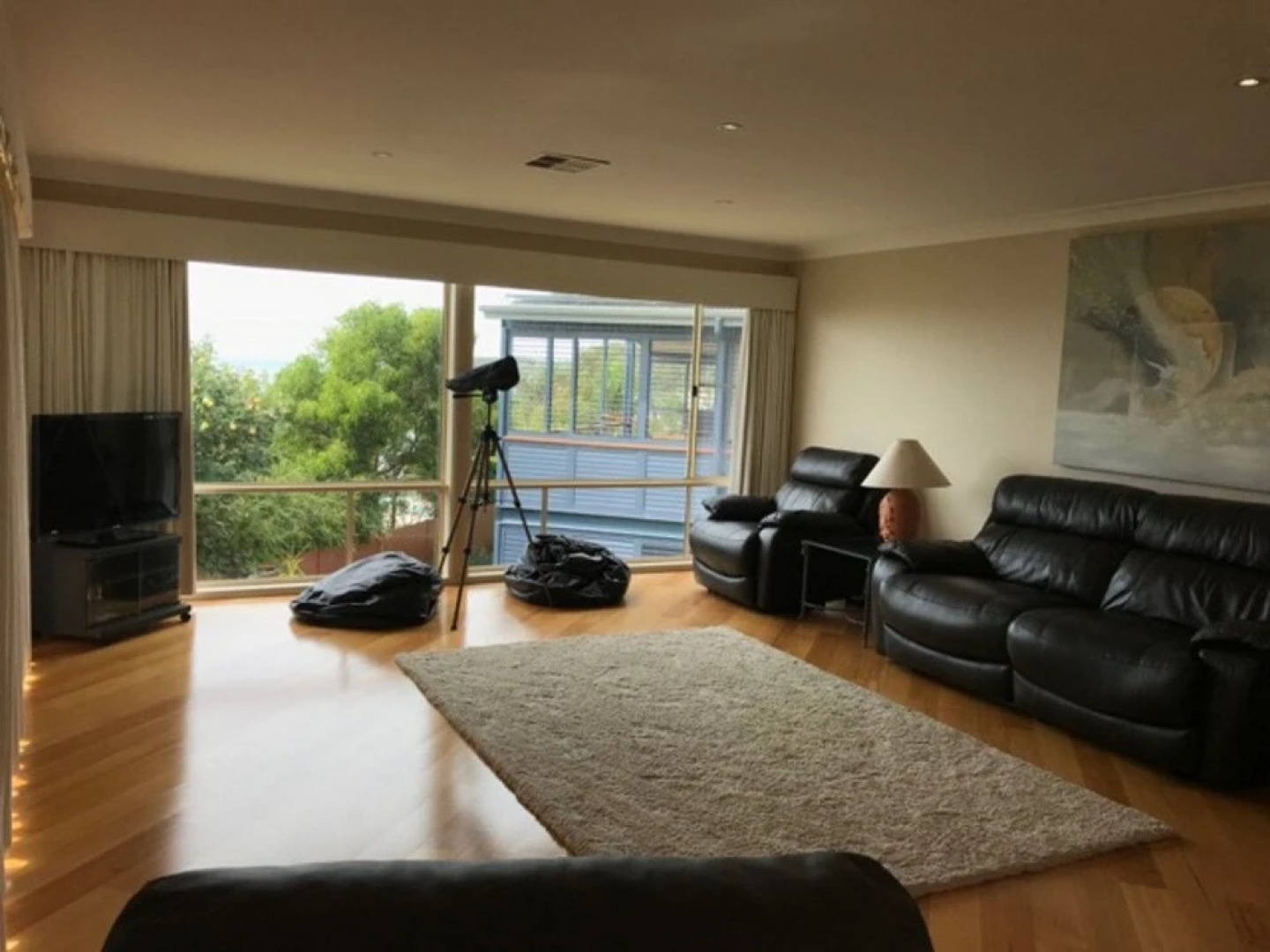 Day Dreaming On Donlan