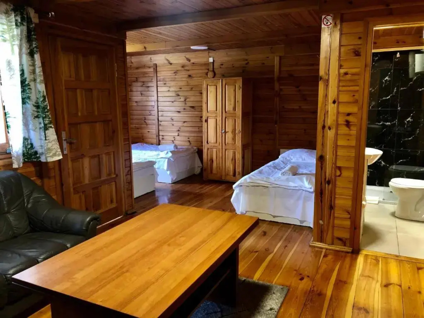 AB Domki nad jeziorem