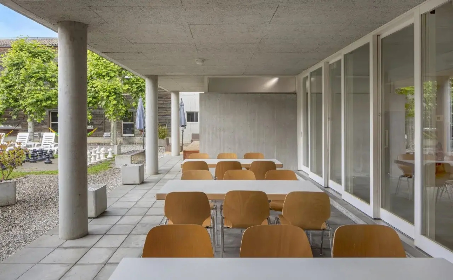 Lausanne Youth Hostel Jeunotel