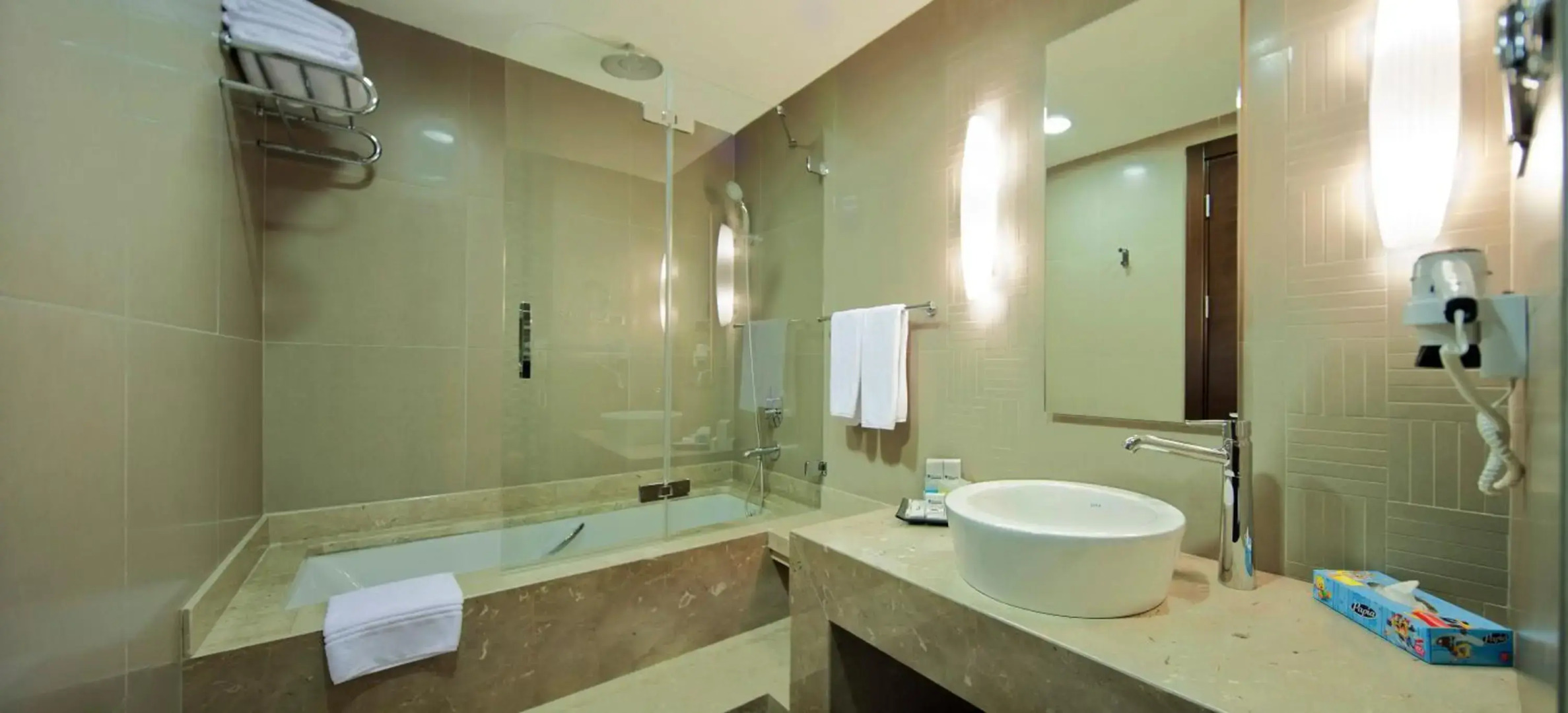 Warwick Champs-Elysées Paris