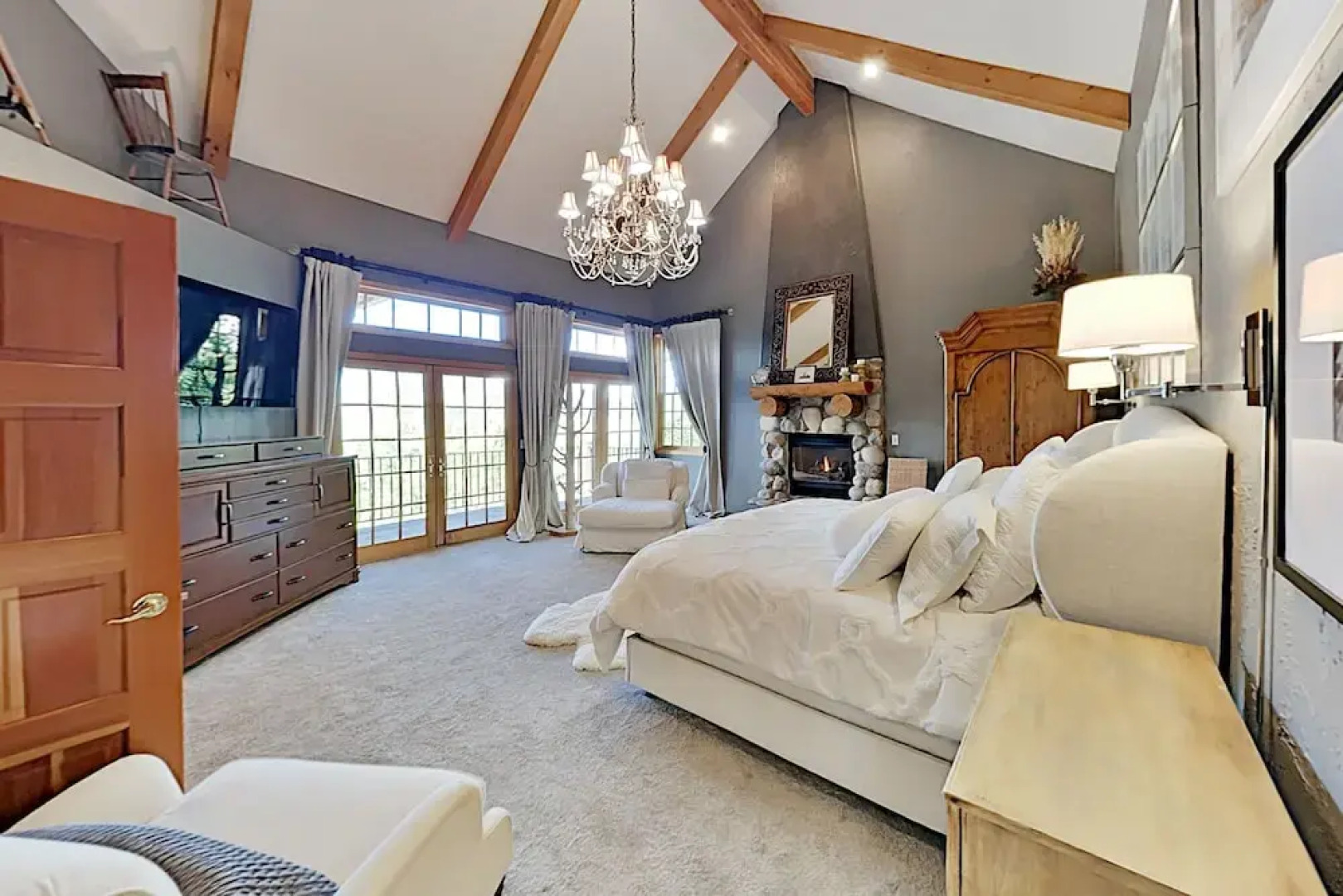 Jeremy Ranch : Hot Tub, Garage & 2 Kitchens 5 Bedroom Home