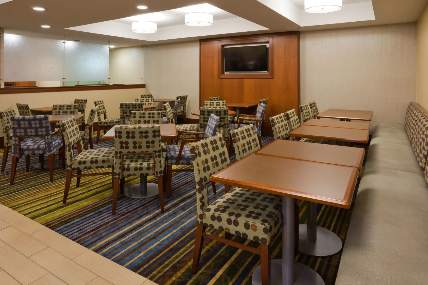 Holiday Inn Express Cedar Rapids (Collins Rd) by IHG