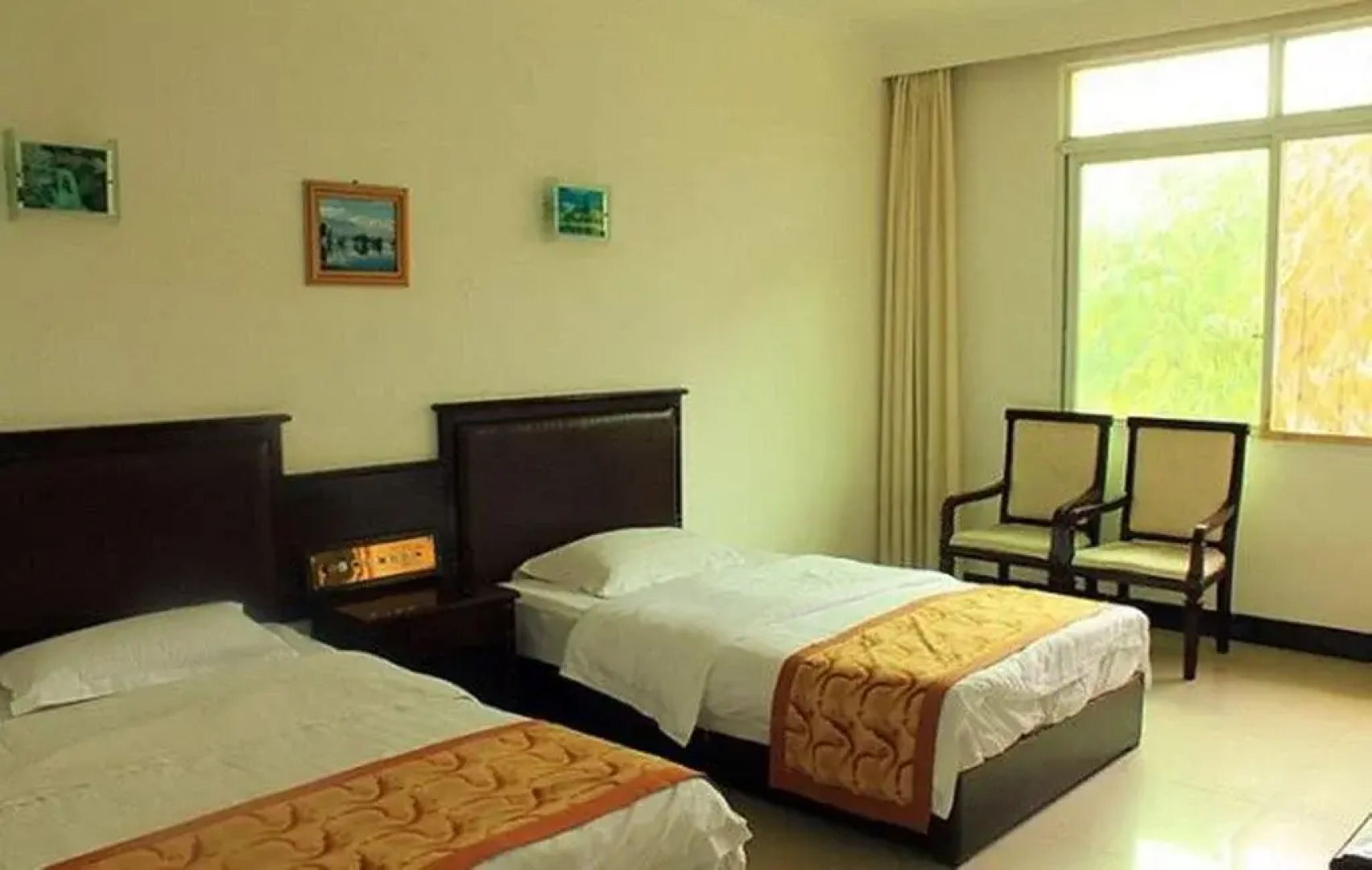 Shunan Zhuhai Home Inn