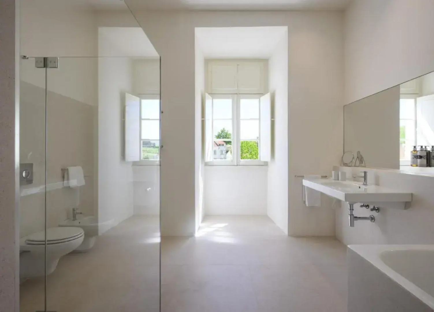 Отель Montebelo Mosteiro de Alcobaca Historic Hotel