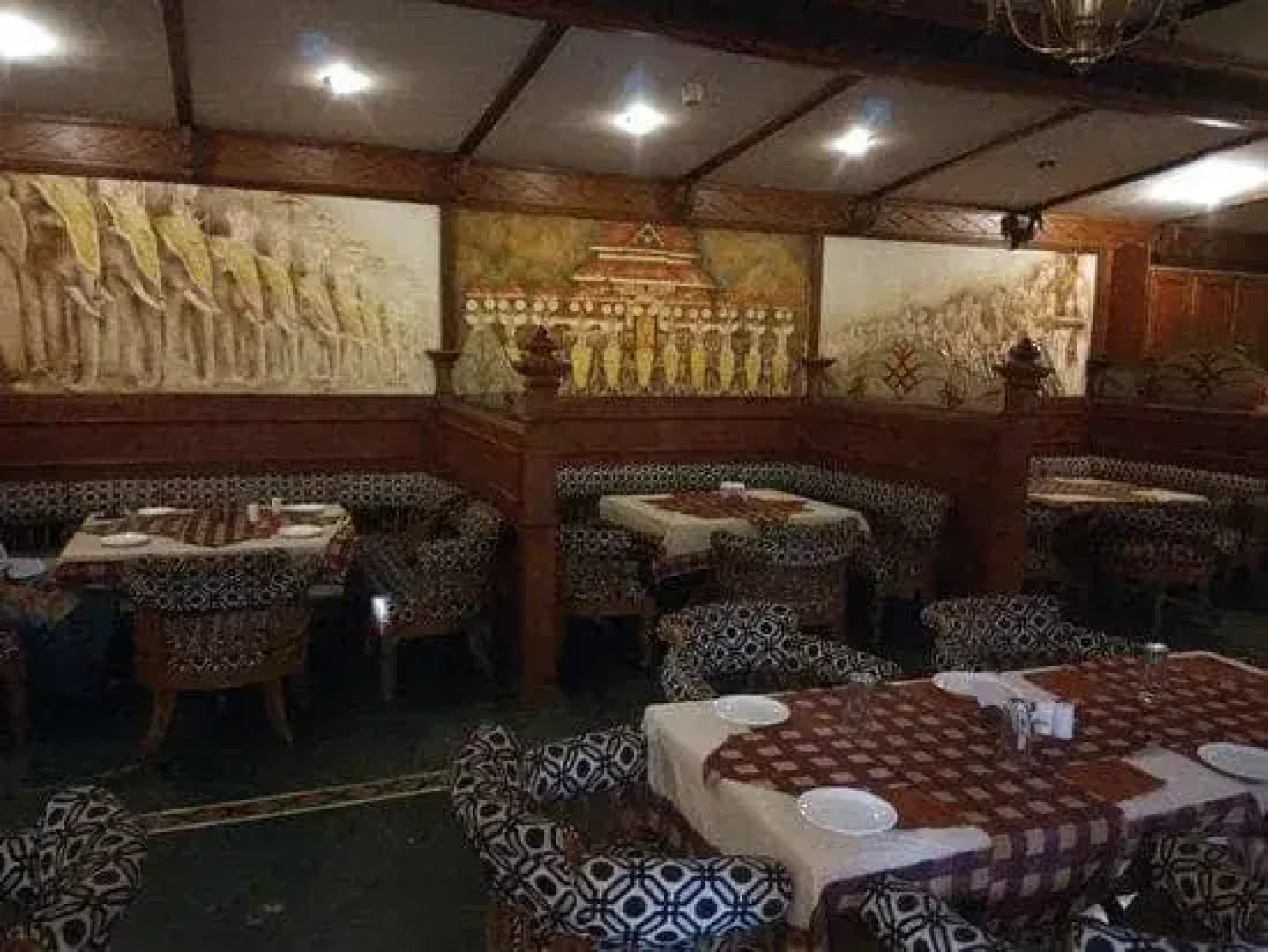 Srichackra International