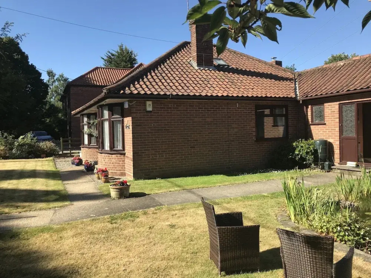 Leeward bed and Breakfast