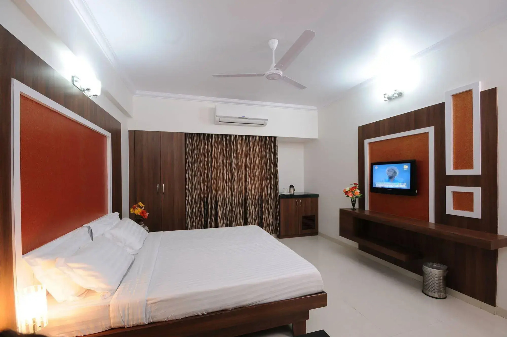 Hotel Sai Sangam