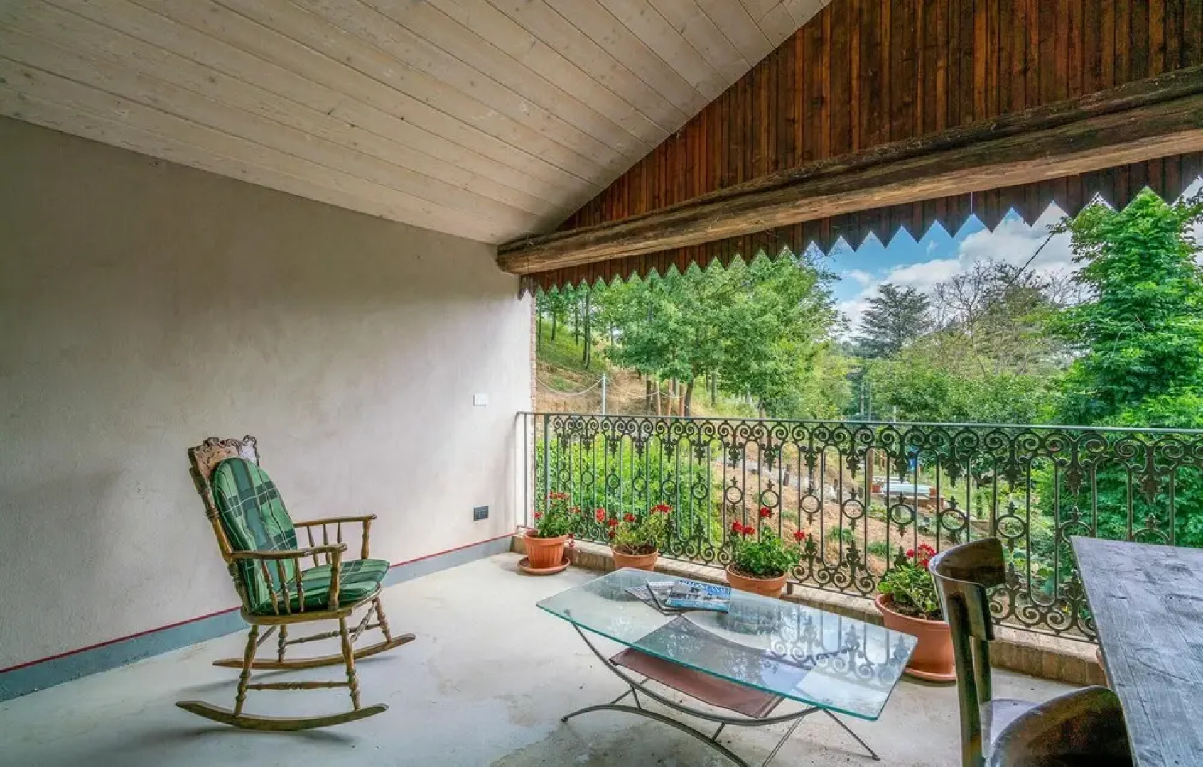 Amazing Home in Belveglio With 4 Bedrooms and Wifi