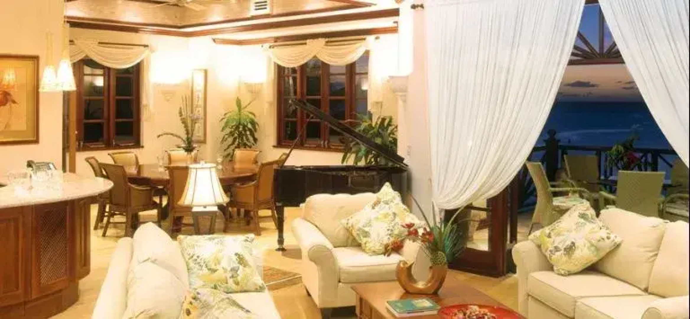 St James Luxury Apartment Hotel Barbados