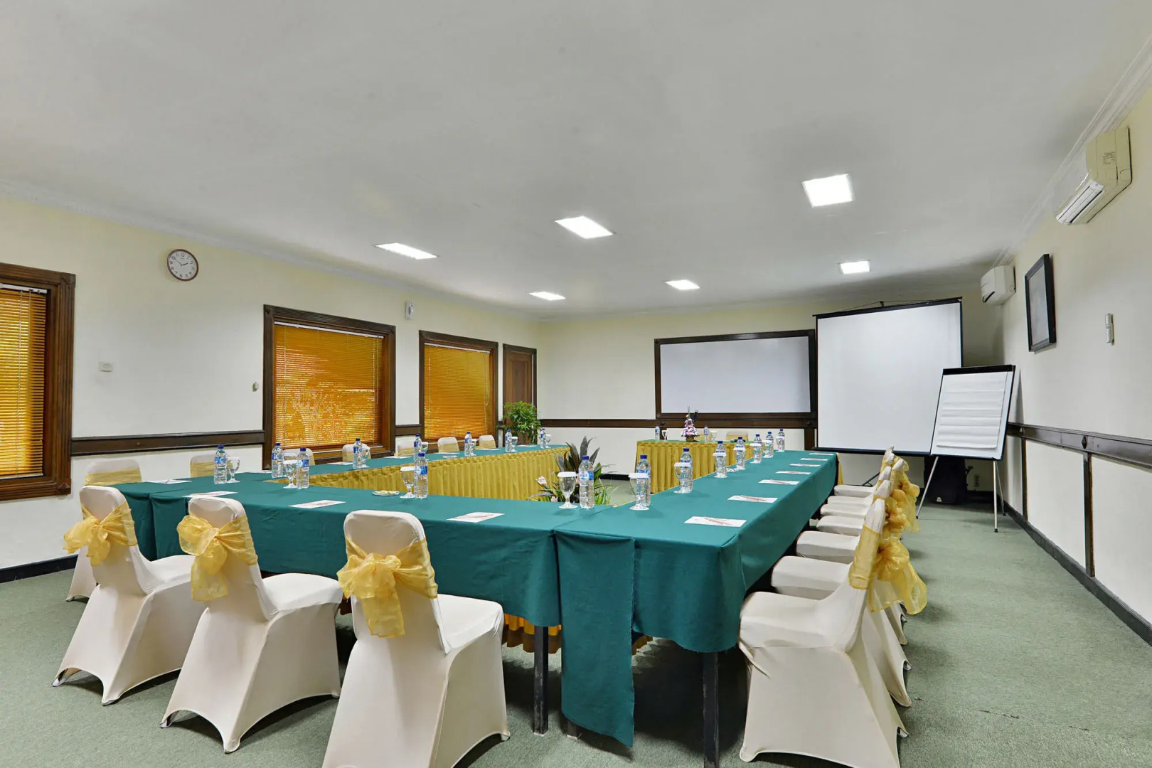 ZEN Rooms Jogja Cendrawasih