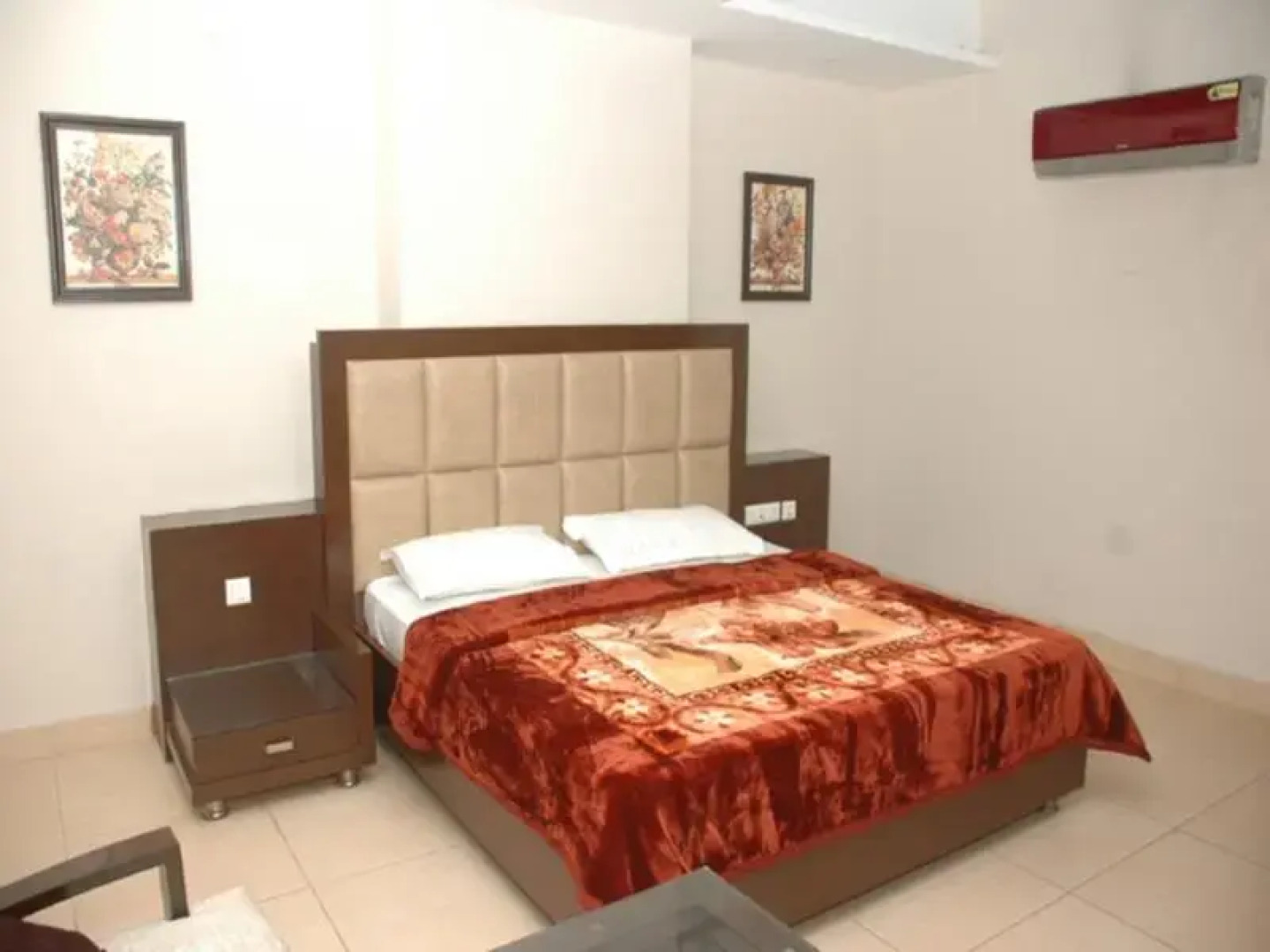 Hotel Amans Inn
