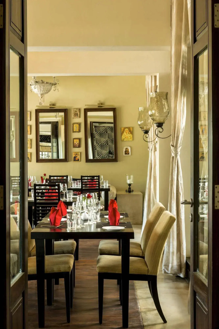 Sol De Goa by Sereno