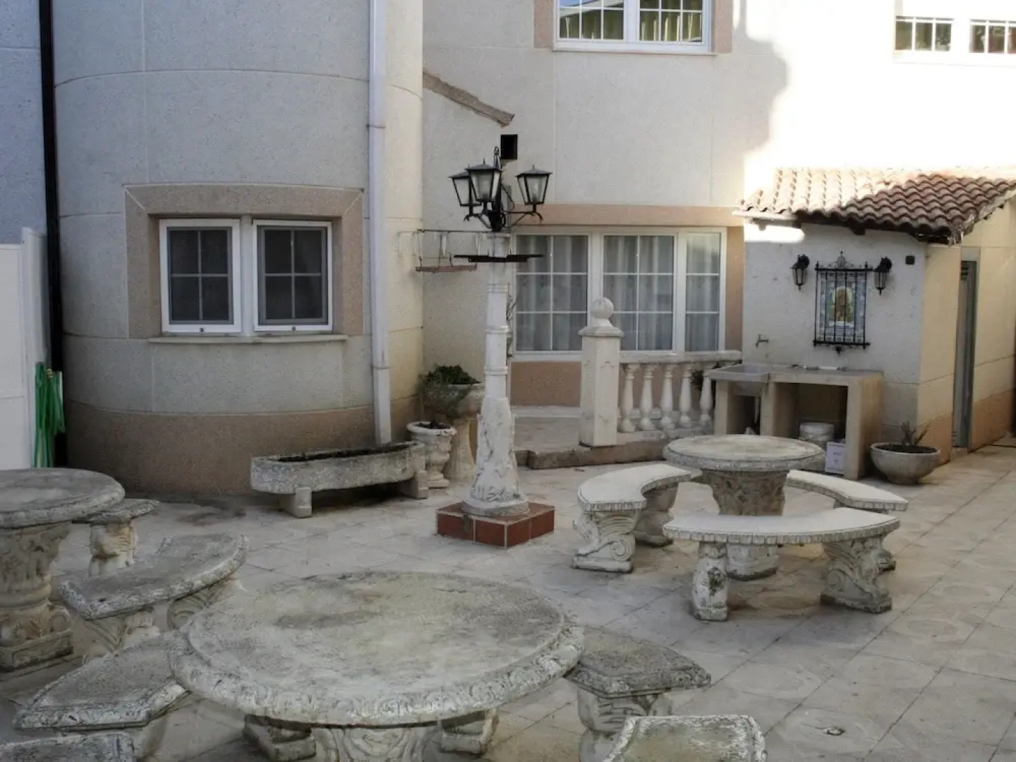 Hostal-Restaurante La Corte