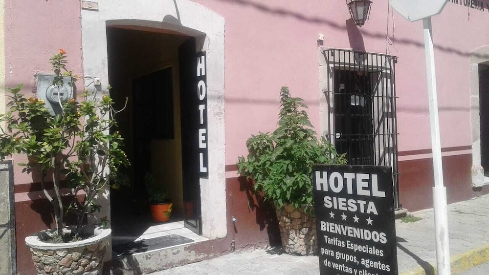Hotel Siesta Santuario
