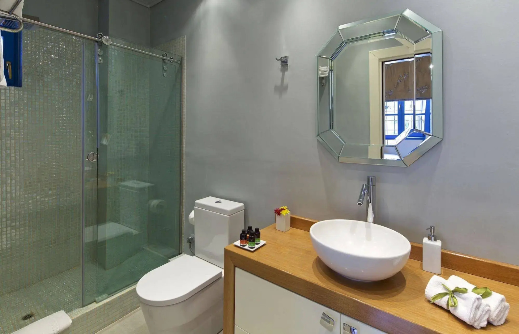 Zagori Suites Luxury Residences