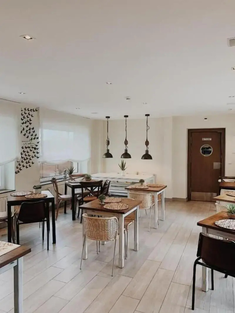 La Fuentona De Santillana