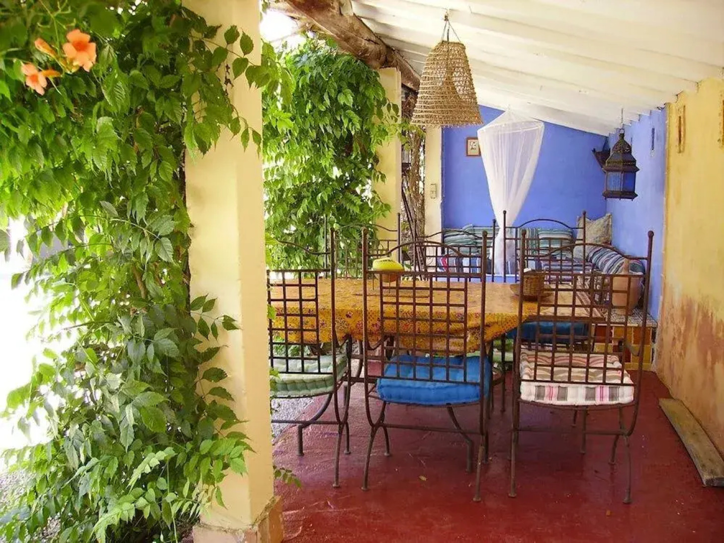 Chambres d'Hotes Mas Les Piboules