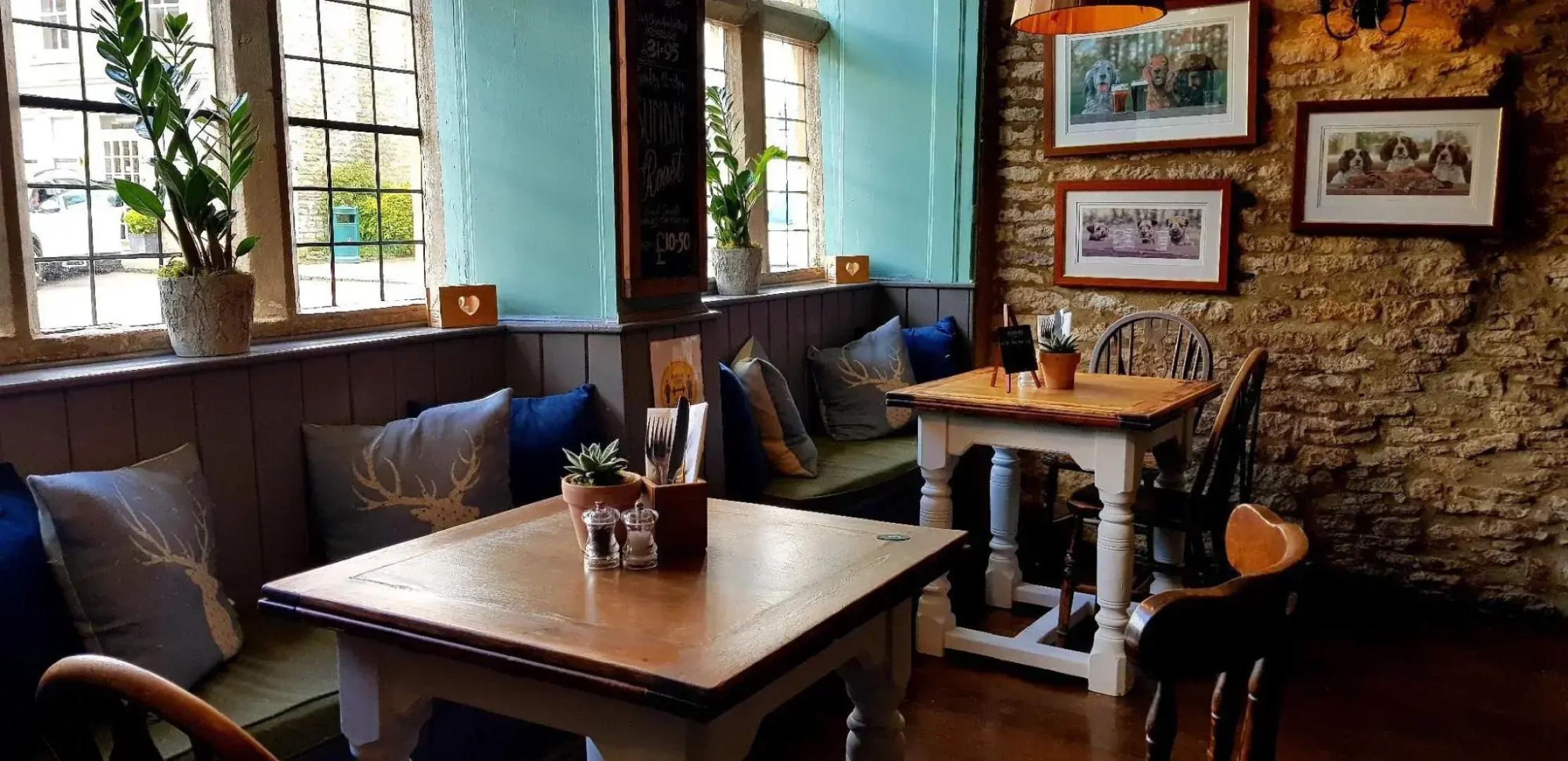 The Kings Arms Hotel