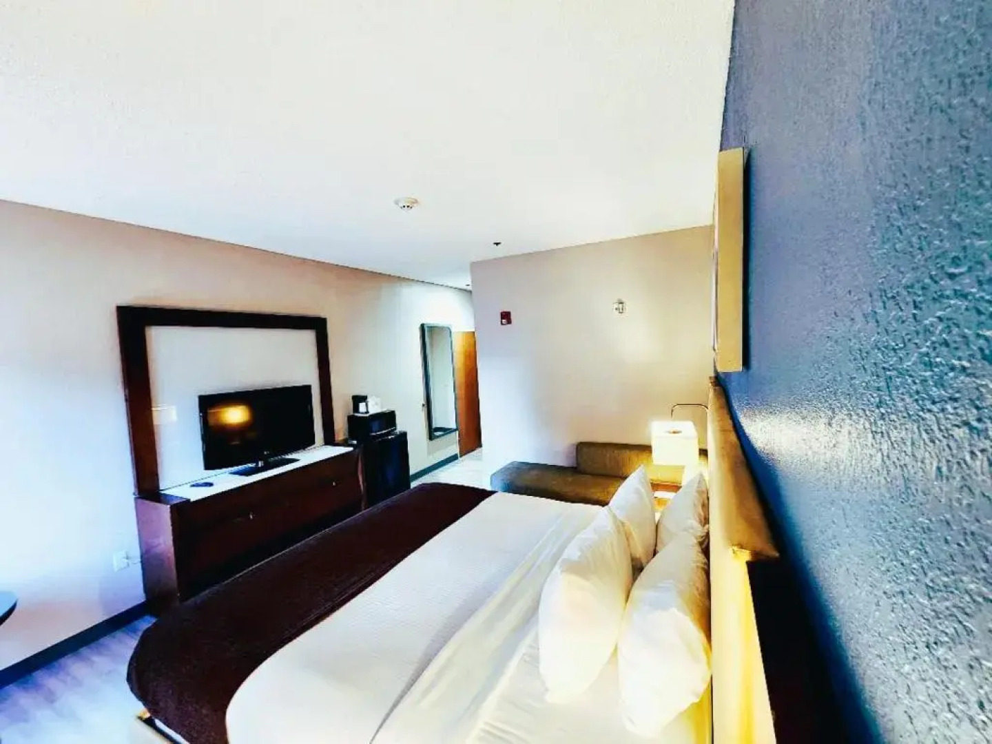 Best Western Fort Stewart Inn & Suites