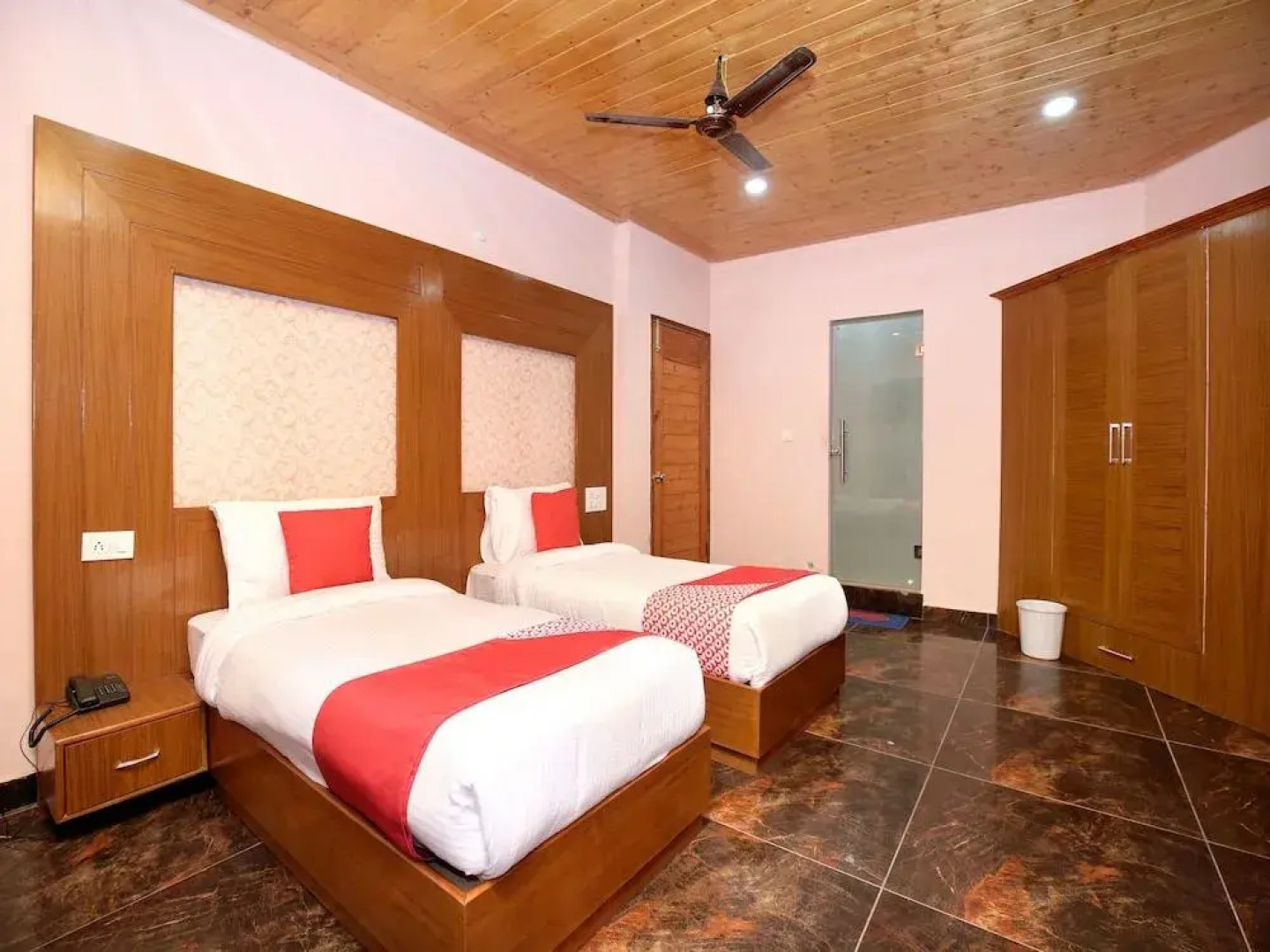 OYO 15254 Home Scenic Studio Barog