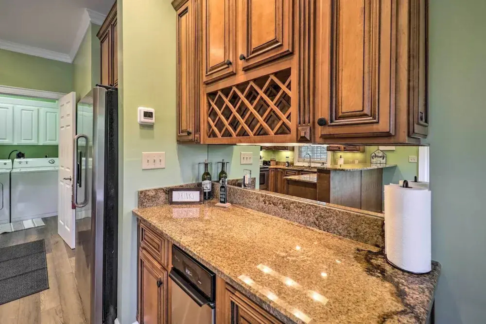 Chic Dtwn Townhouse w/ Hot Tub & Mtn Views!