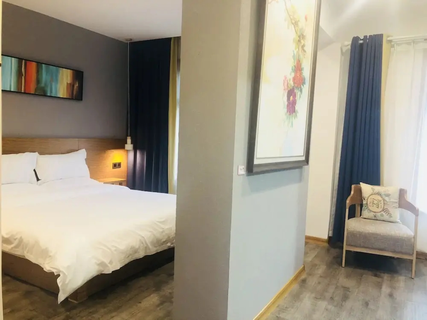 Yijia Youth Hostel