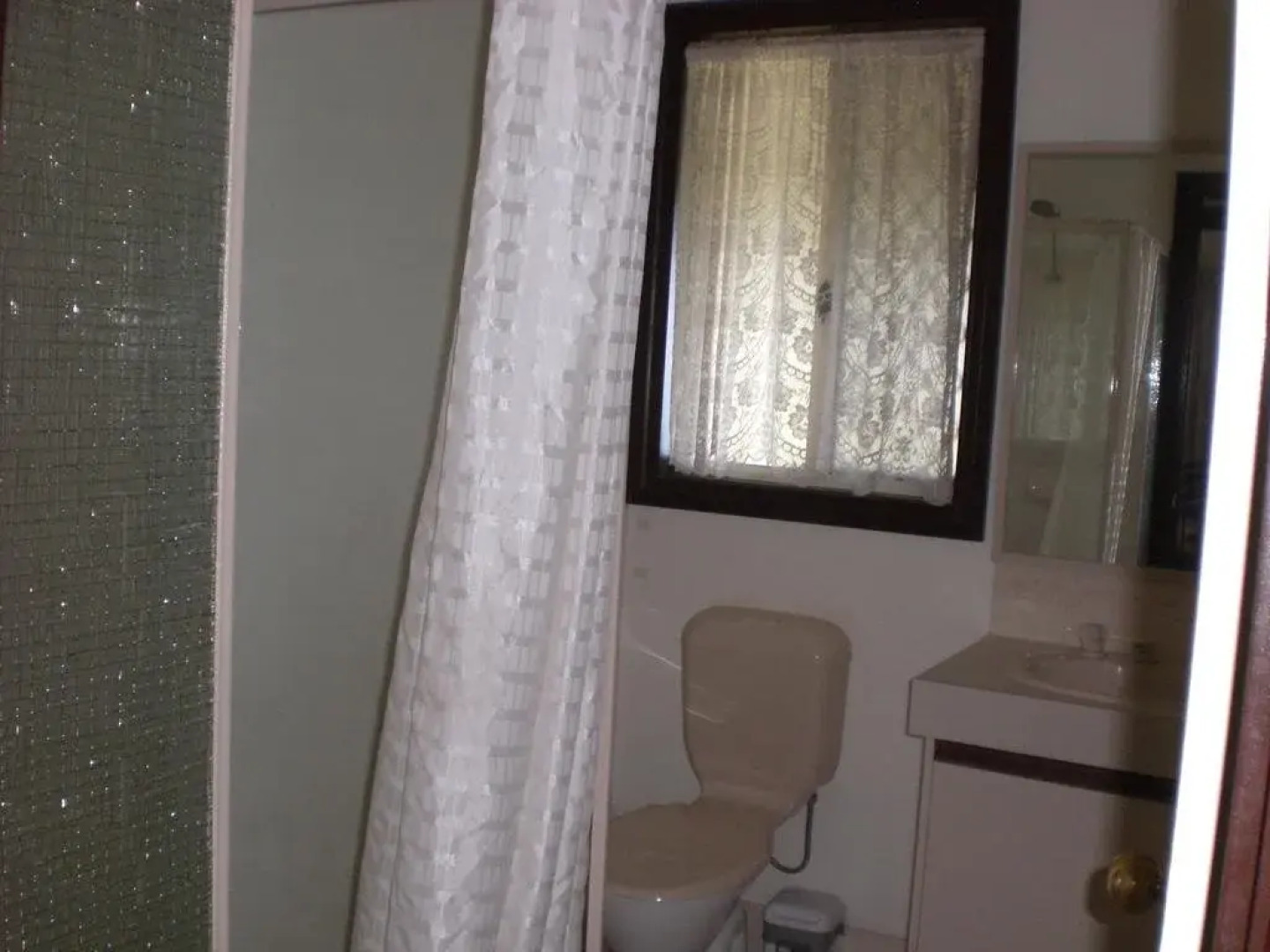 Pinjarra Caravan Park and Cabins