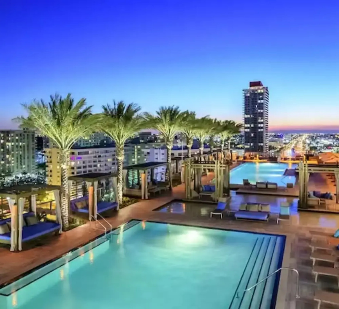 Lyfe Residence Building - Private apts over the beach