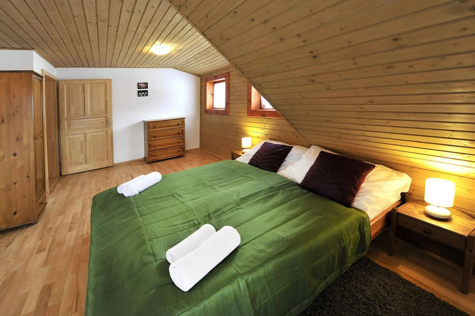 Sojka Resort - Hotel & Drevenice