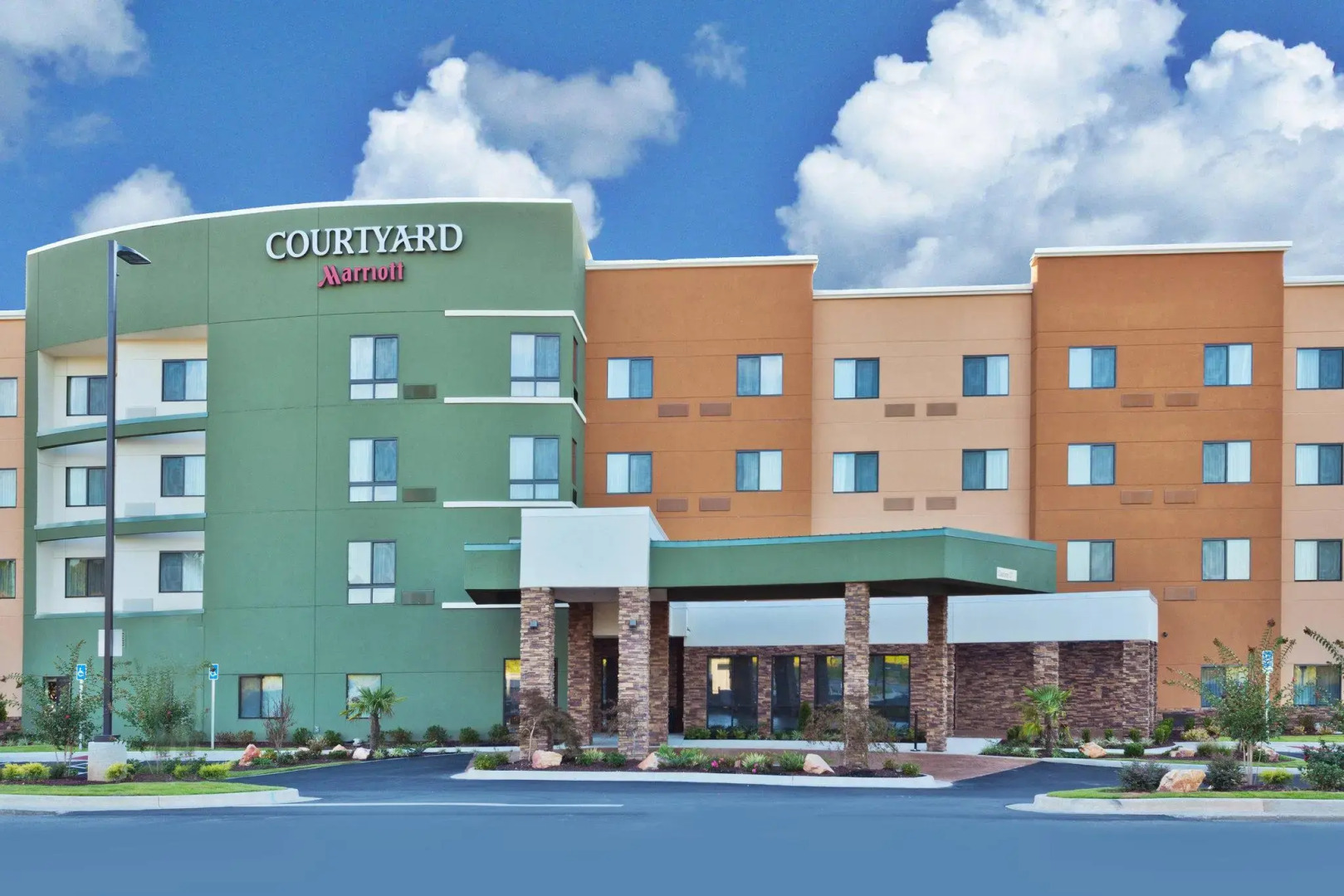 Courtyard by Marriott Auburn