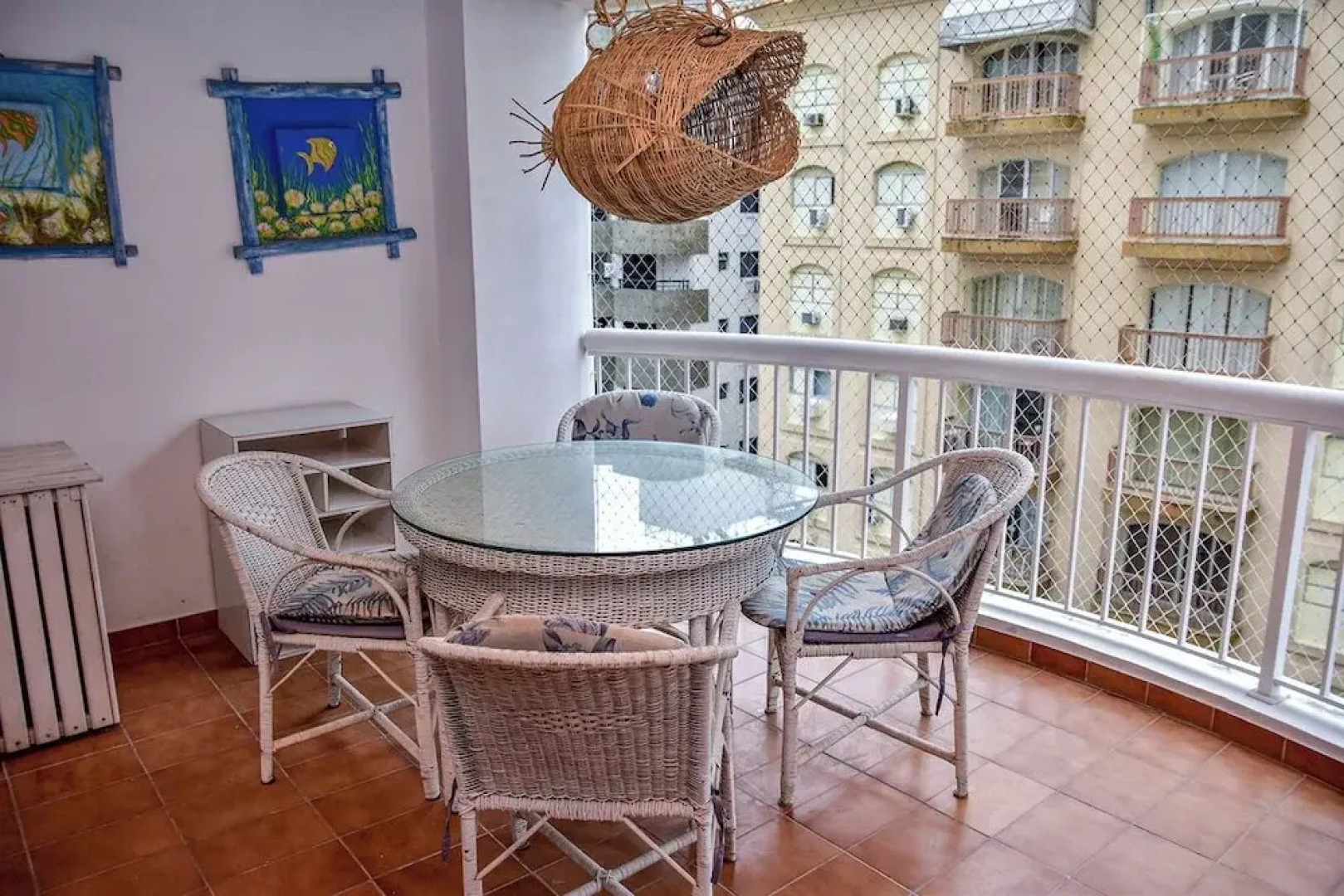 Flat com Piscina e Lazer na Praia de Pitangueiras