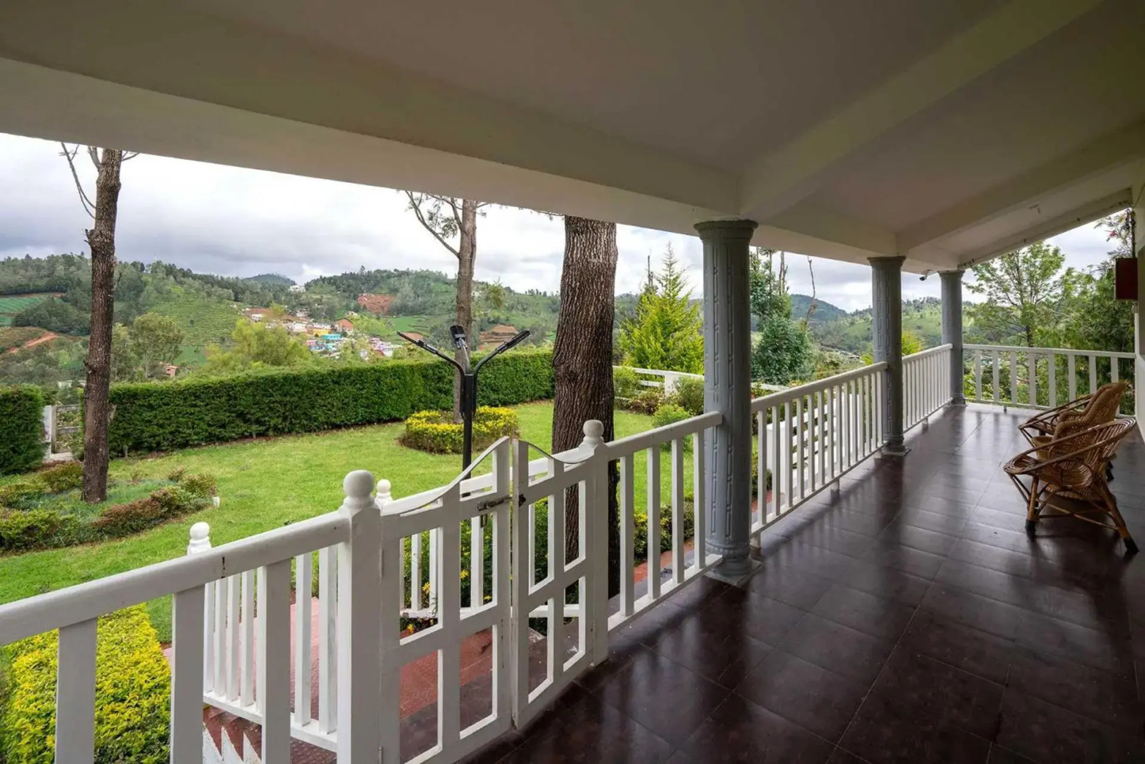 StayVista at Casa Pinnacle