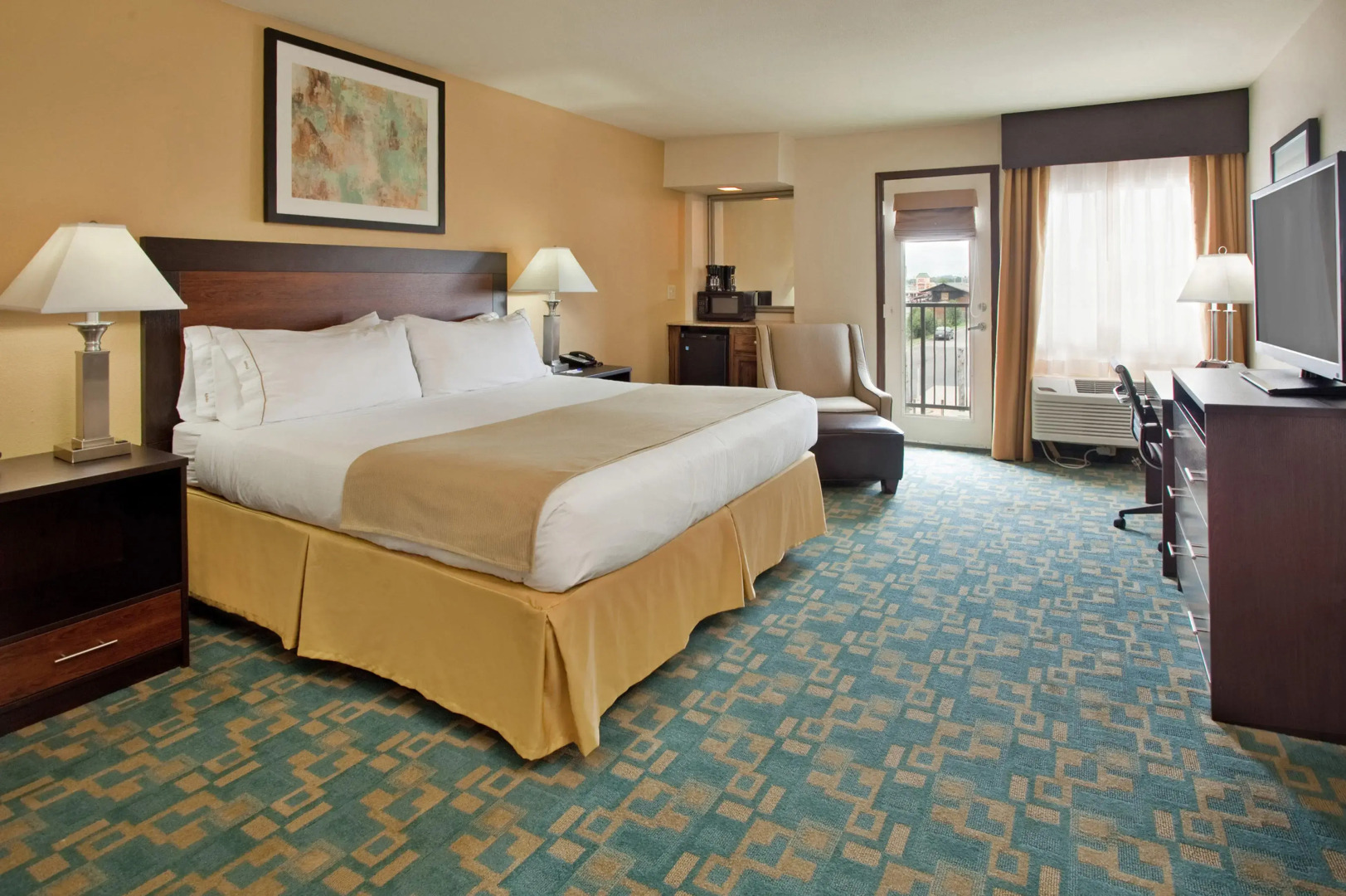 Holiday Inn Express Hotel & Suites Branson 76 Central by IHG