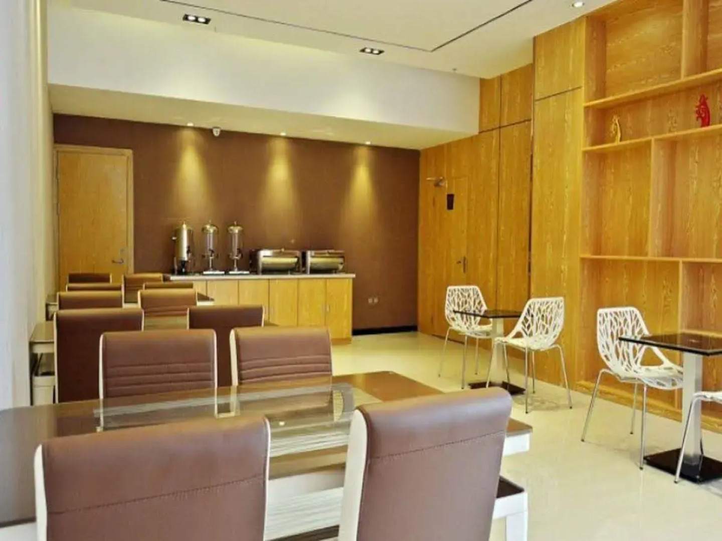 7 Days Premium An Shun Train Station Branch