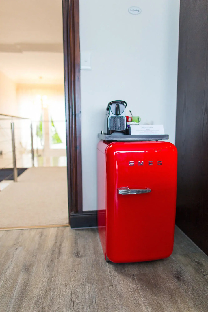 Head over Hills Luxury Retreat