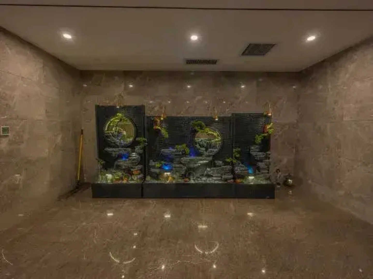 Waffle Hotel Zhangzhou (Zhangzhou West Railway Station)