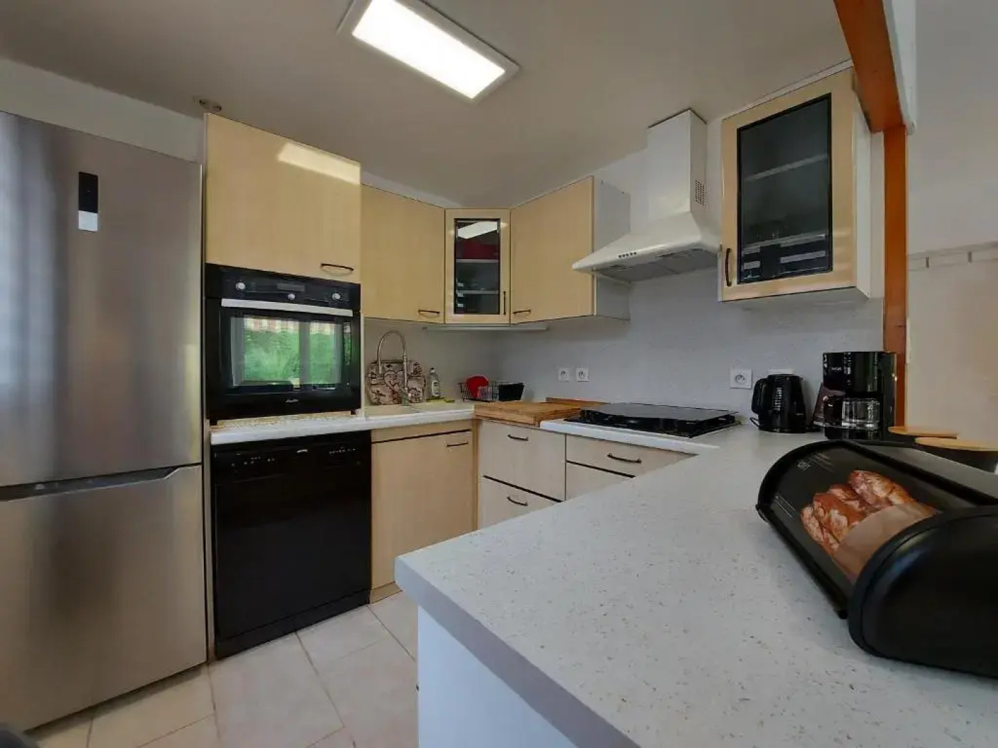 Centre St Jorioz : Charmant Et Spacieux Studio Avec Terrasse Et Jardin Privatif