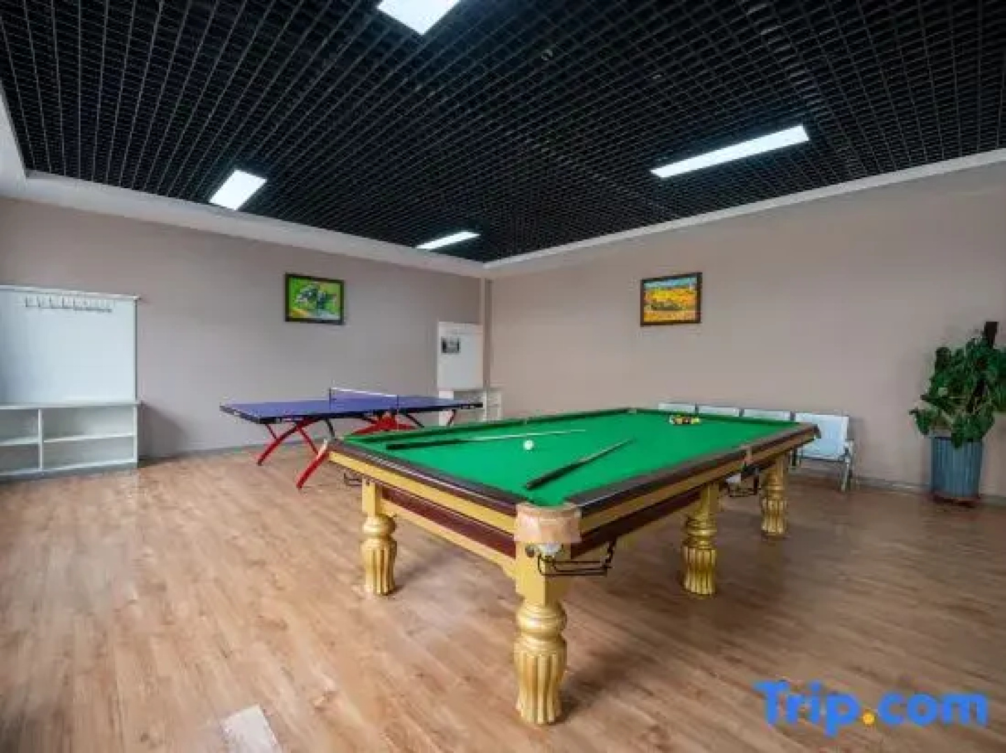 Hotel Glory Ruoqiang
