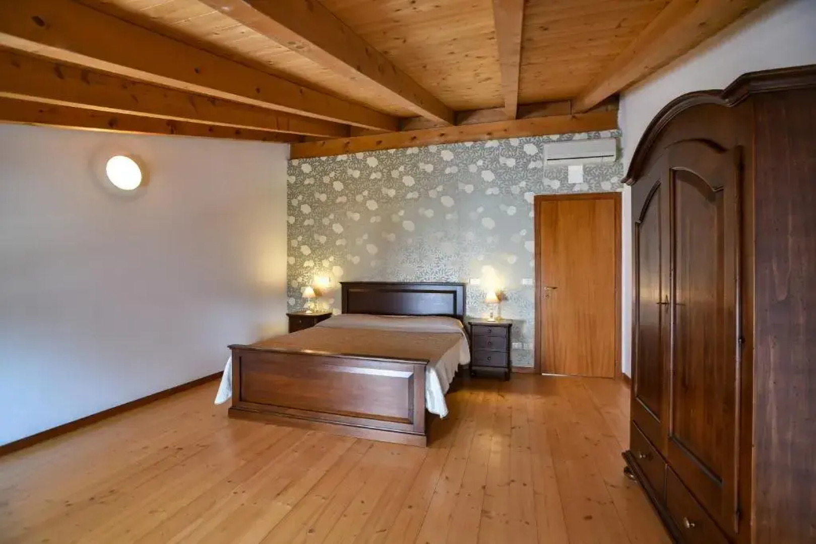 Apartment Colombare Teboi