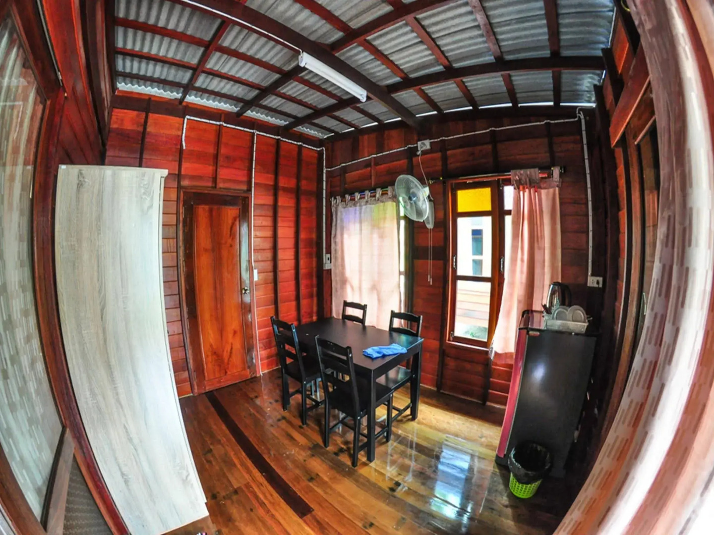 Phangpring Beach Resort