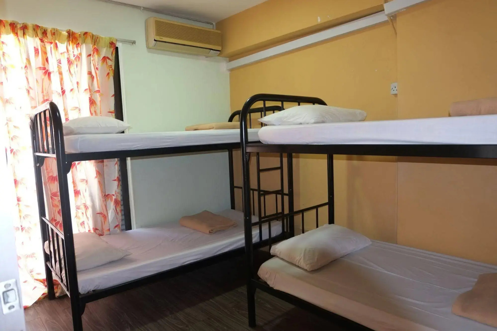 Seven Nite Inn
